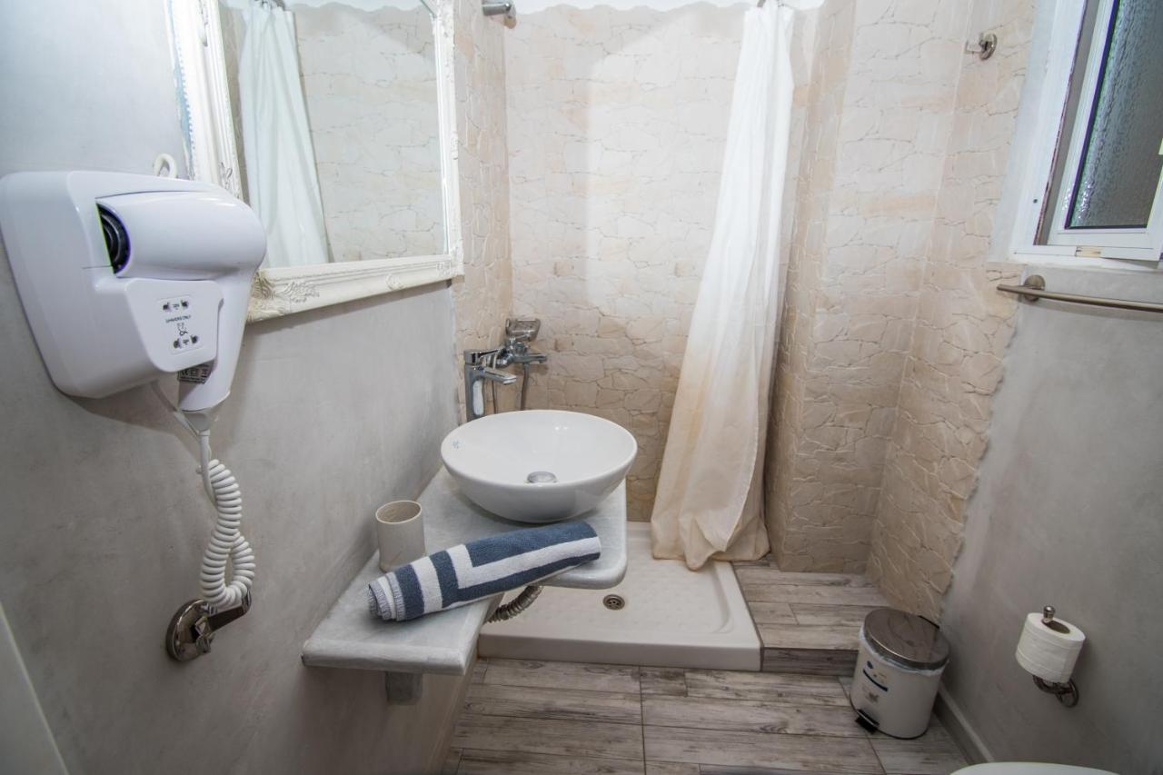 Aparthotel Alexandros Poros Town Habitación foto